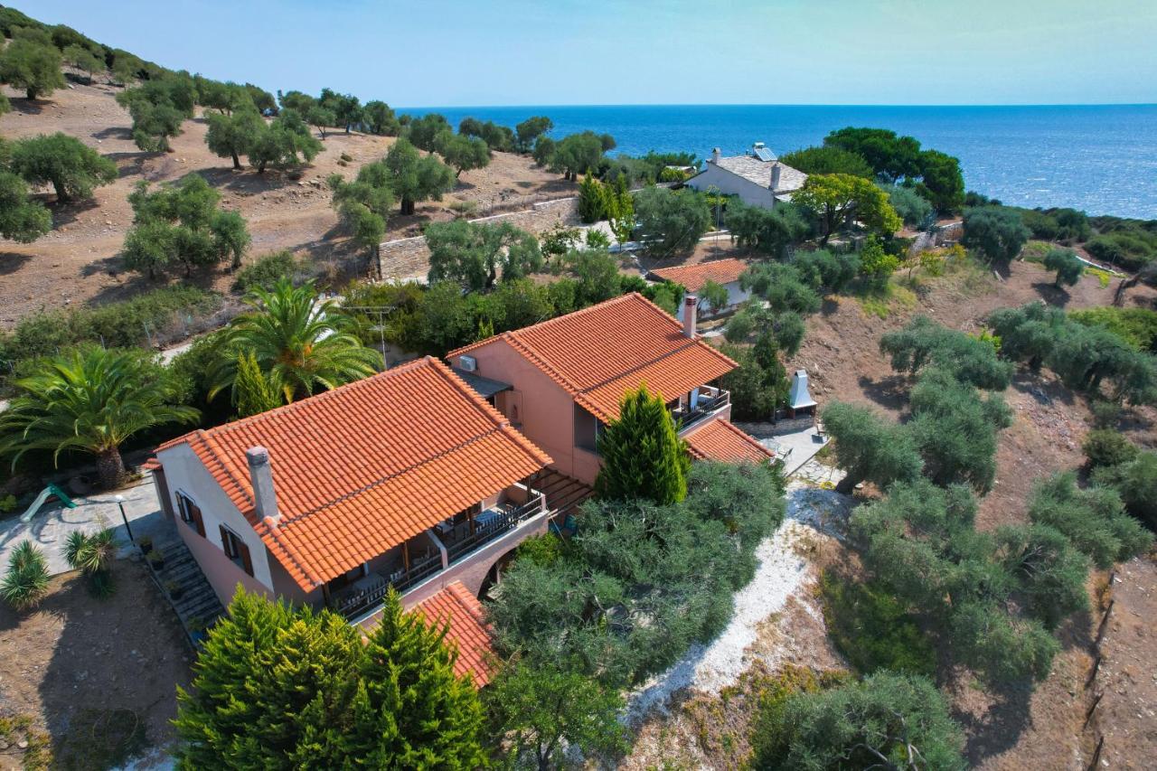 Giola Bungalows Sirines Astris Buitenkant foto