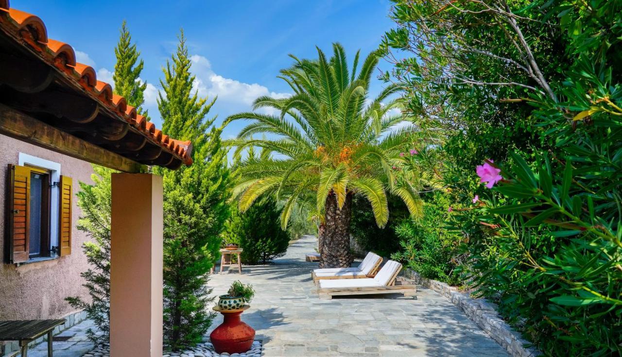 Giola Bungalows Sirines Astris Buitenkant foto