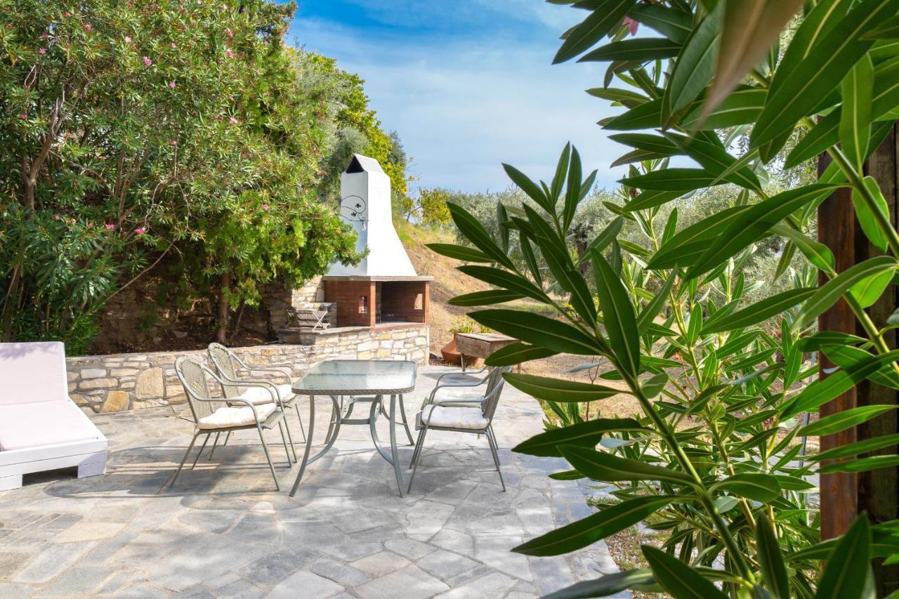 Giola Bungalows Sirines Astris Buitenkant foto